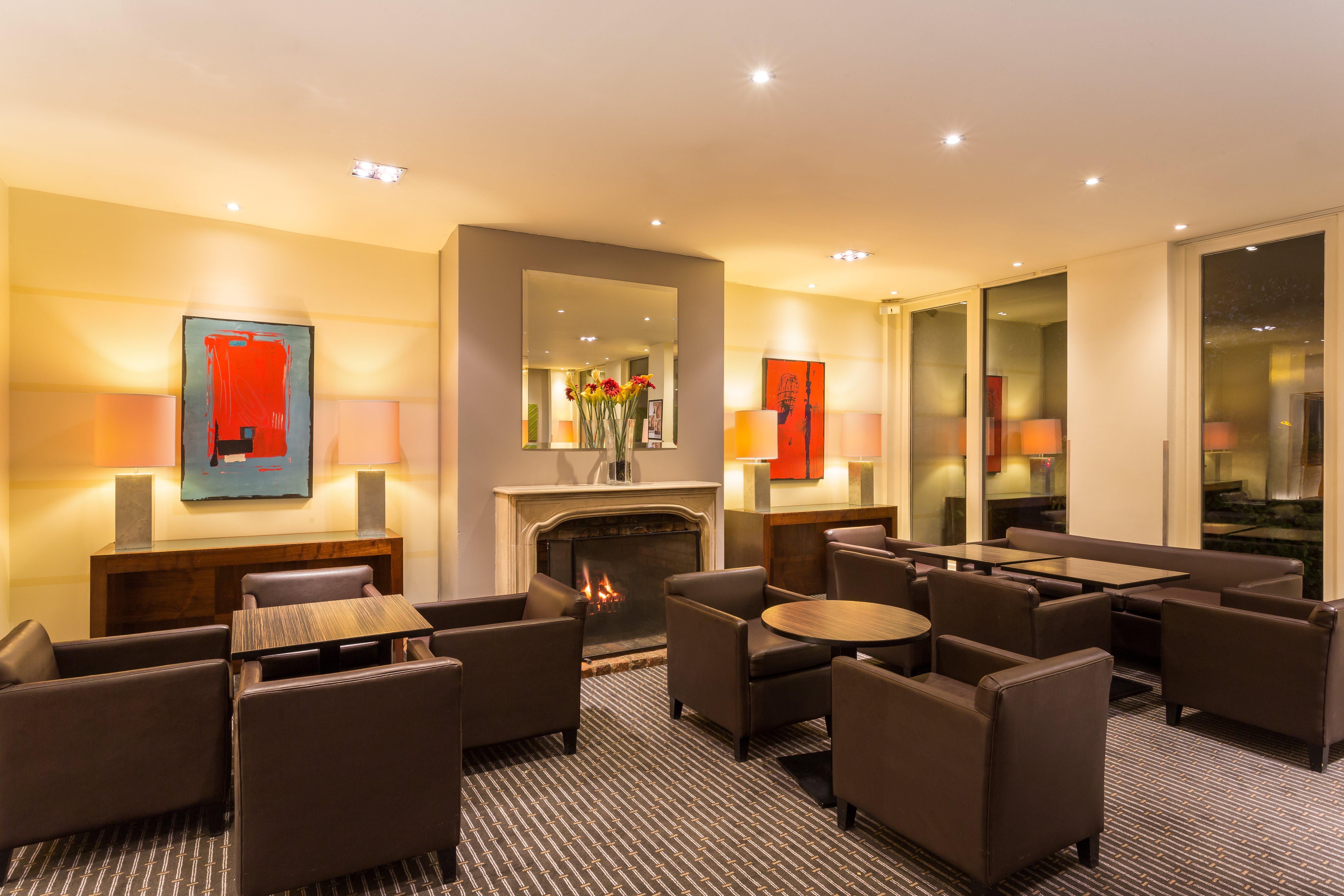 Holiday Inn Cambridge By Ihg Girton  Exterior photo
