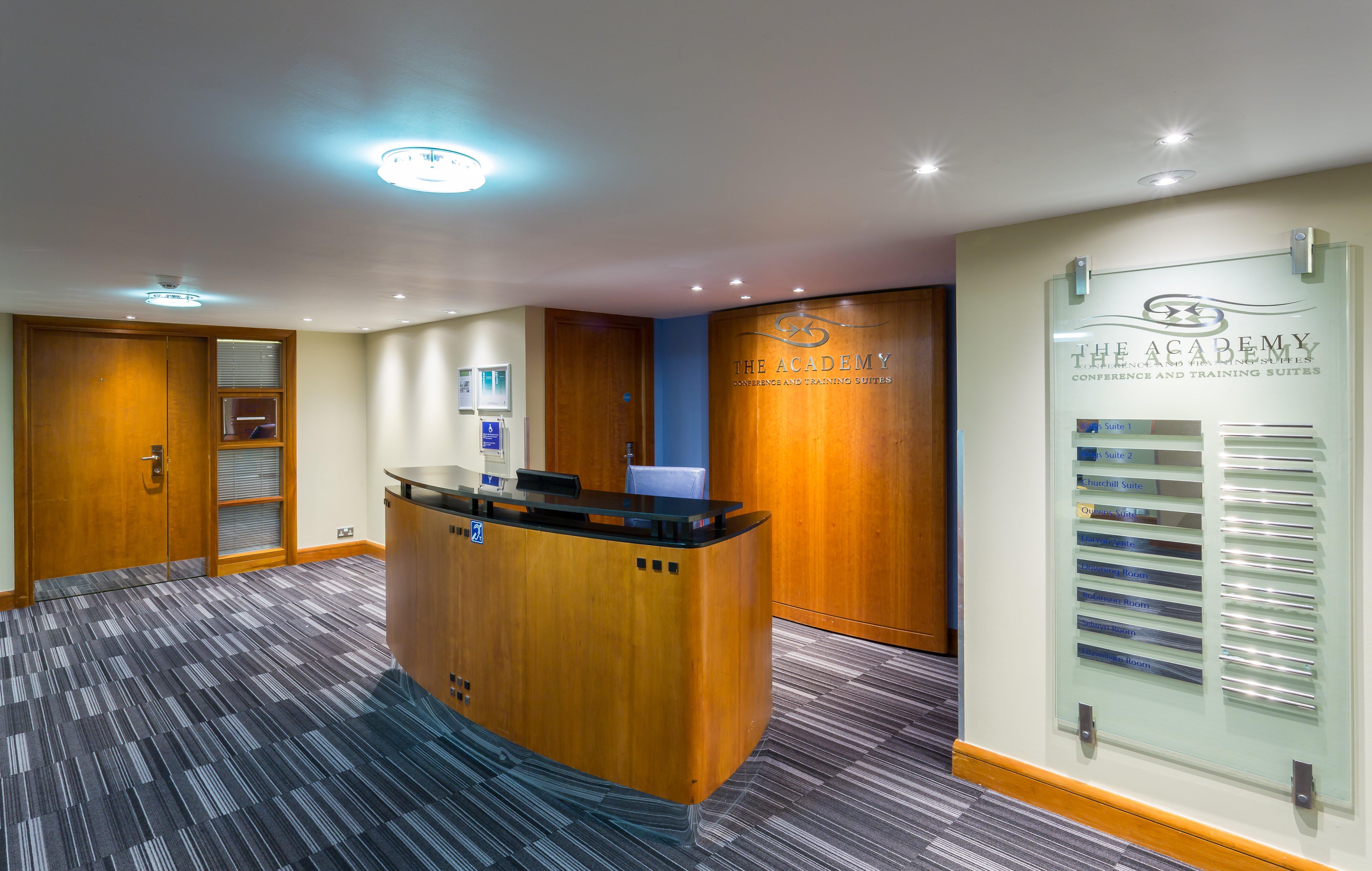 Holiday Inn Cambridge By Ihg Girton  Exterior photo