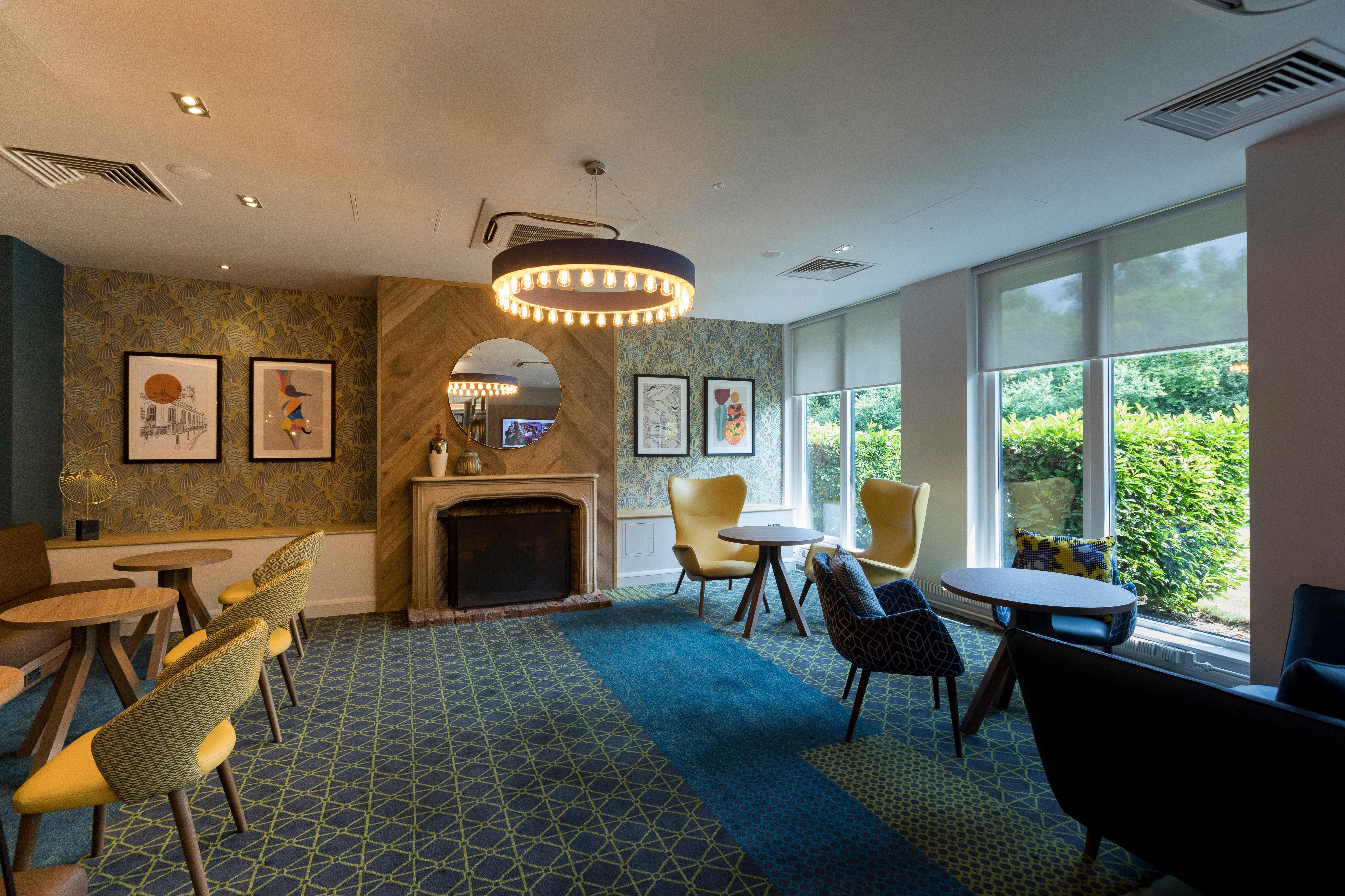 Holiday Inn Cambridge By Ihg Girton  Exterior photo